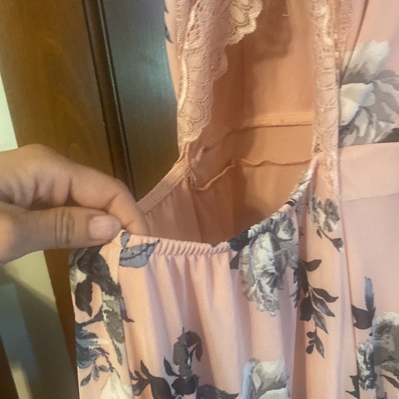 Beautiful open back high-low dress 😍😍😍 - Picture 6 of 6